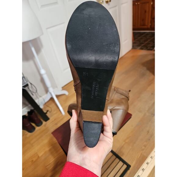 Dominique Nicole Size 9.5 Medium Brown Ankle Boots Saundra Style Stacked Heels - Picture 6 of 11